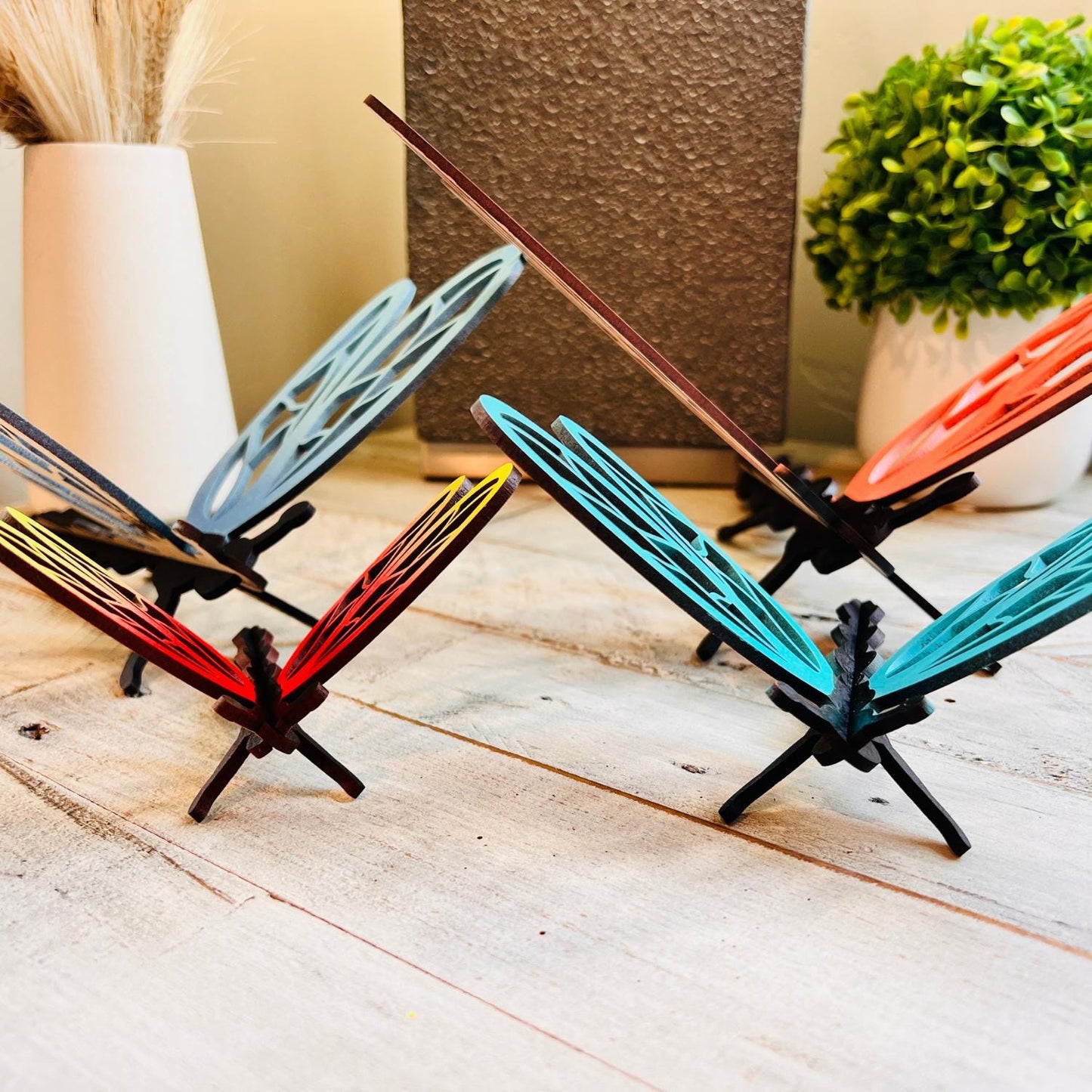 3D Dragonfly Insect, Freestanding Bug, Table Top Dragonfly Decor, Dragonfly Garden Decor, Unfinished Craft Wood Shapes, Set of 4