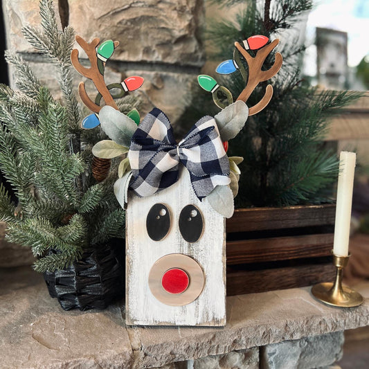 Sets of 2 or 5, Wood Reindeer Face with Christmas Lights, Christmas Deer Decorations, Wooden Antlers