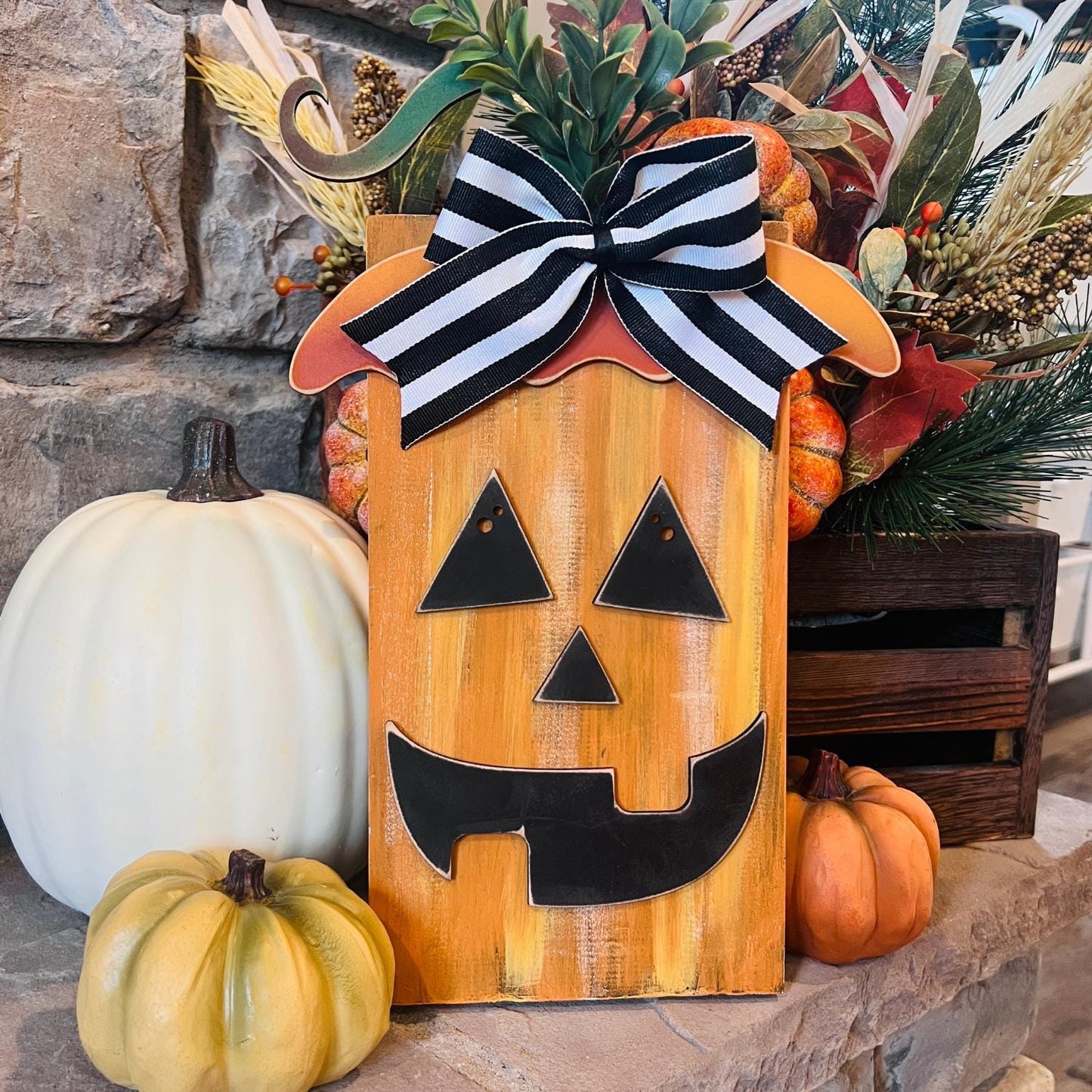 Sets of 2 or 5, Wood Pumpkin Face, Halloween Crafts