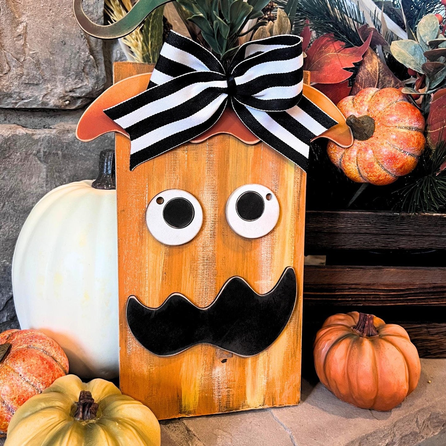 Sets of 2 or 5, Wood Pumpkin Face, Halloween Crafts