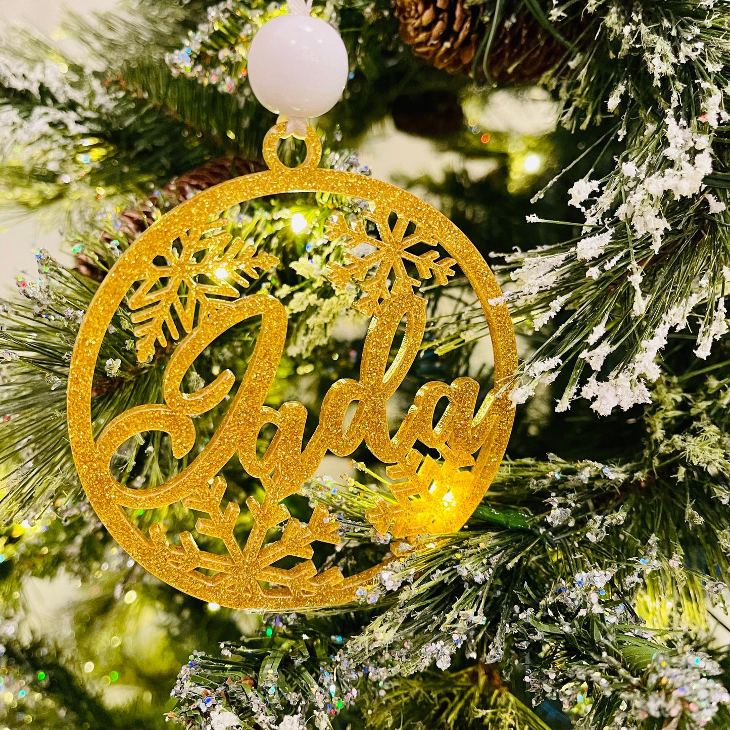 Personalized Round Ornament | Acrylic Name Ornaments | Christmas Tree Ornament | Kids Name Custom Ornament | Snowflake Family Name Ornament