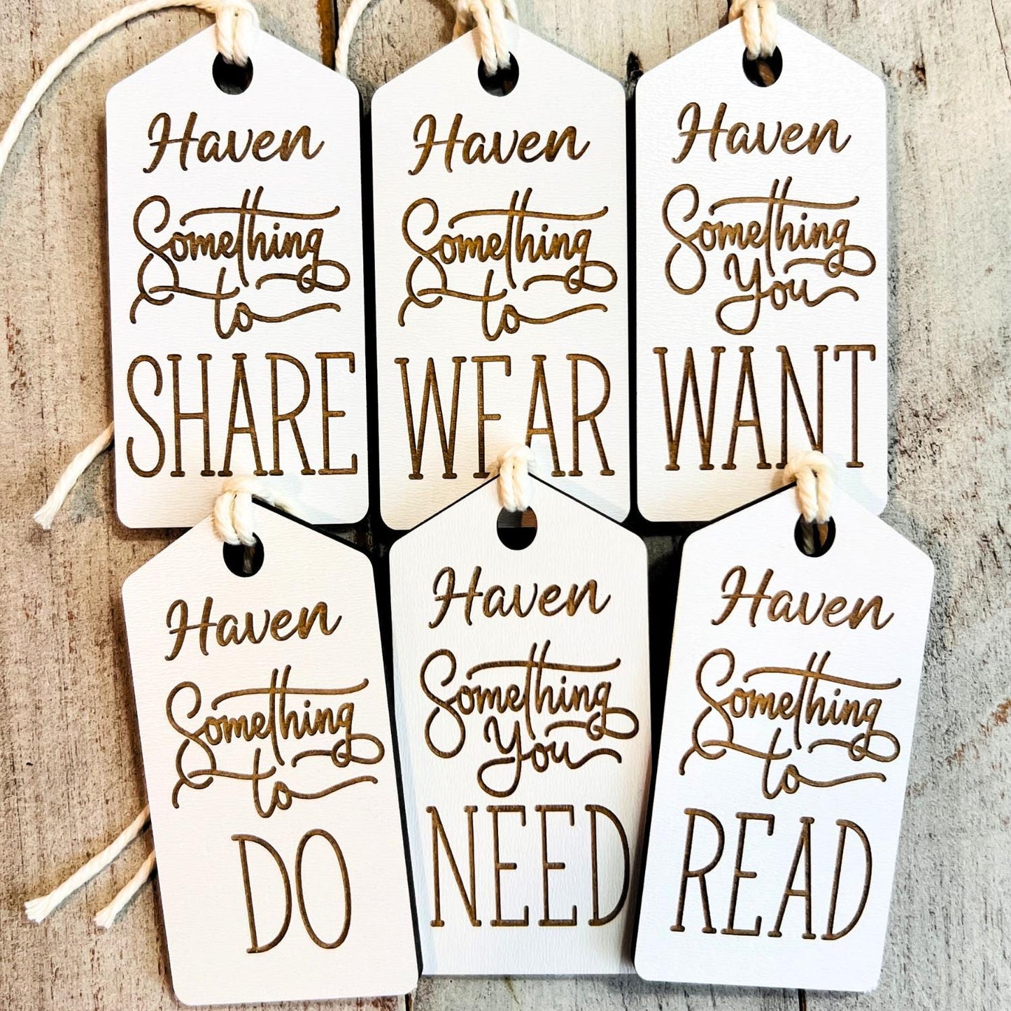 Christmas Gift Tags | Wooden Christmas Gift Tags | Something You Wear Need Want Read