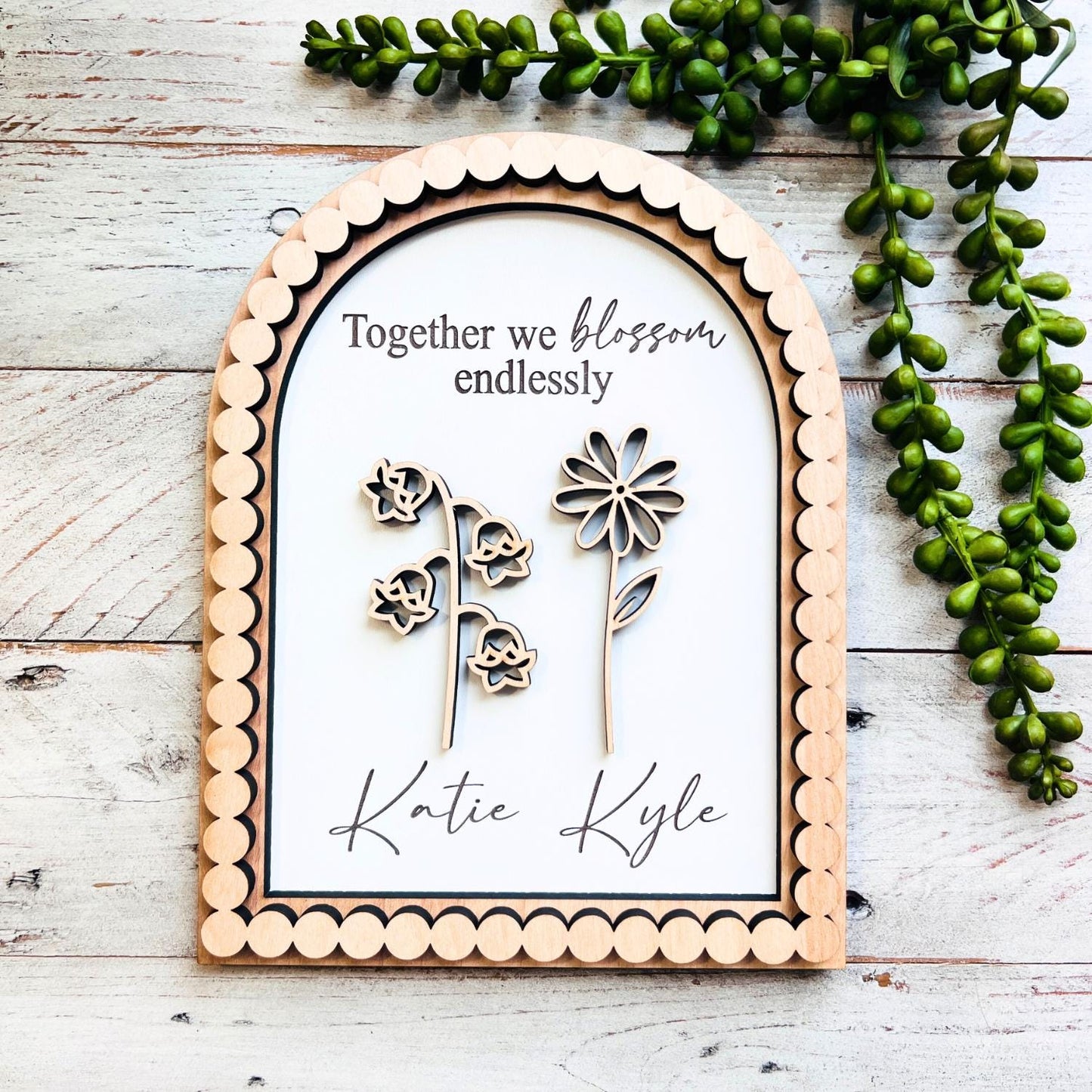 Couple Arch Birth Month Flower Sign | Beaded Birthday Flower Gift Sign | Valentine Gifts | Valentine Signs | Gifts for Her | Gifts for Him