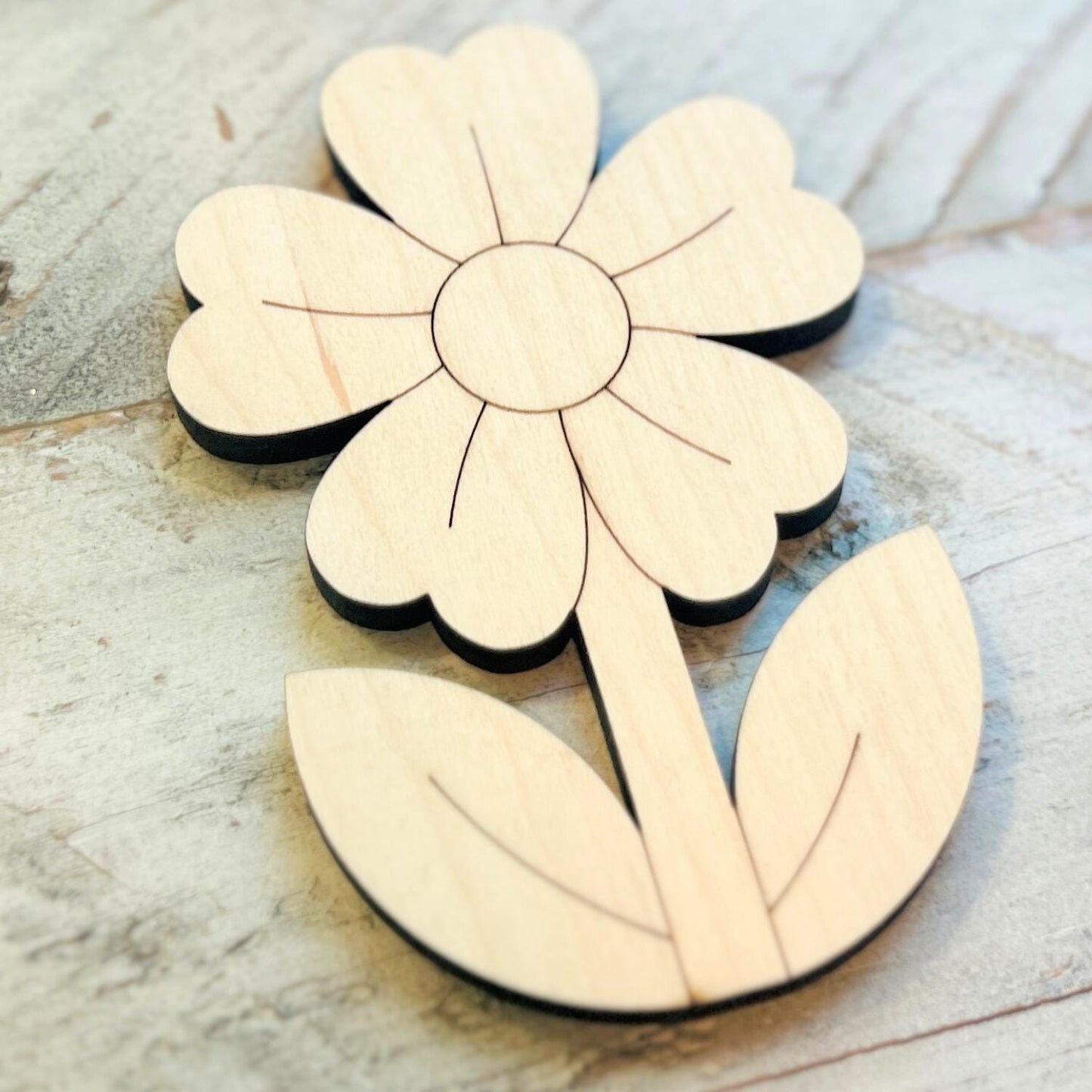 Wood Daisy Craft Shape | Wood Flower Decor | Flower Cutout| Craft Wood Shapes | Spring Decor | DIY Crafts | Paint by Lines